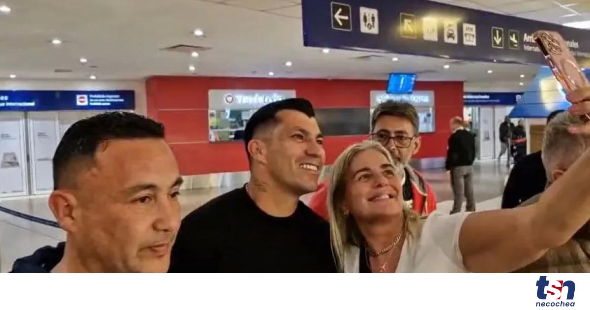 Gary Medel se hizo la revisión médica para firmar su contrato en Boca