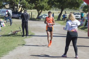 Alejo Rodríguez, el atleta del año en Juan N. Fernández, fue el escolta en la general