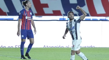 Central Córdoba sorprendió a San Lorenzo y lo goleó 4-0 en el Nuevo Gasómetro