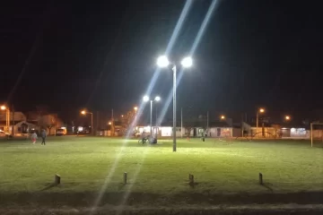 Más plazas iluminadas con luces Led