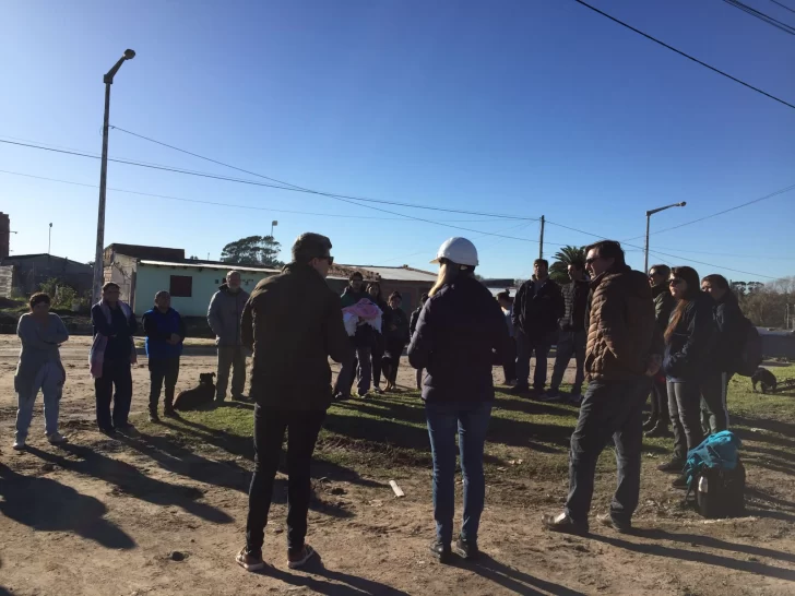 Reunión con vecinos del barrio Terminal por los avances en el plan de urbanización