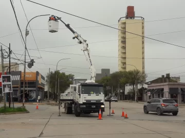 Avanza el recambio de luces Led en Diagonal San Martín