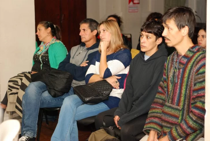 Docentes municipales pidieron que los equiparen con los provinciales