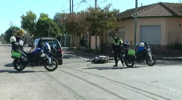 Una colisión terminó con un motociclista en el hospital