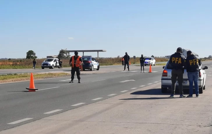 Policía Federal realiza controles de prevención del delito en las rutas de acceso