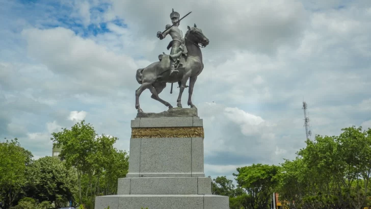 Acto oficial por el 140° aniversario de la ciudad