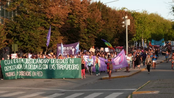 Día de la Mujer: actividades y marcha por las calles del centro