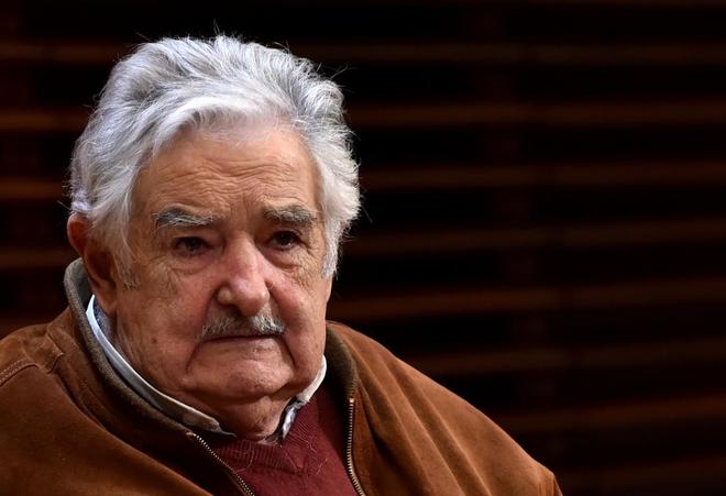 Mujica opinó que para gobernar la Argentina “se precisa un mago, no un político”