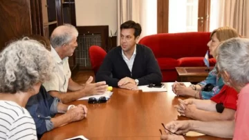 Arturo Rojas se reunió con autoridades del Centro Cultural local