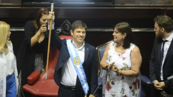 Kicillof ya es el gobernador: “Vamos a reconstruir la provincia de Buenos Aires”