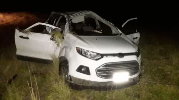 Una mujer perdió la vida en un vuelco en Ruta 3