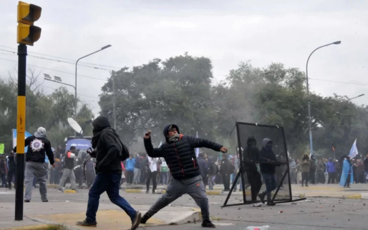 ADEPA expresó su consternación por la violencia en Jujuy