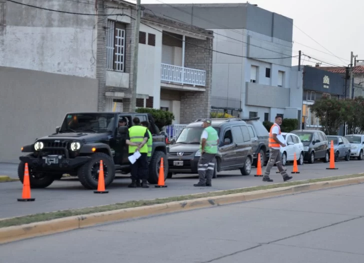 Hay menos autos en la calle y choques pero hay fallecidos