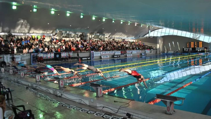 Santiago del Estero recibe a los mejores nadadores y Necochea estará en la cita