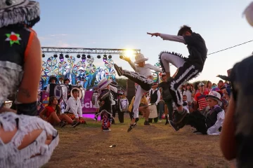 Alegre festejo de carnaval en Quequén