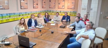 Reunión de concejales con funcionarios provinciales por la exploración petrolera