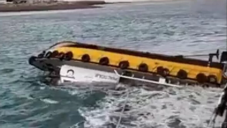 Se dio vuelta un remolcador en Puerto Deseado y murió un tripulante