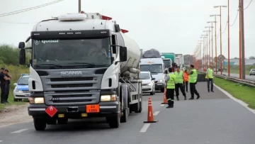 A partir de las 14 se restringe la circulación de camiones en rutas