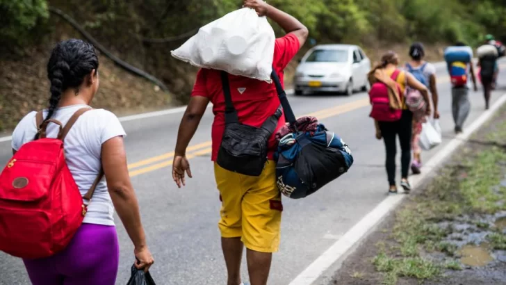 Se espera la llegada de 100.000 venezolanos al país