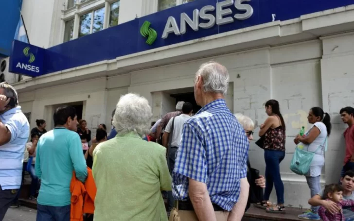 ANSES: Gobierno confirma que pagará un bono a jubilados