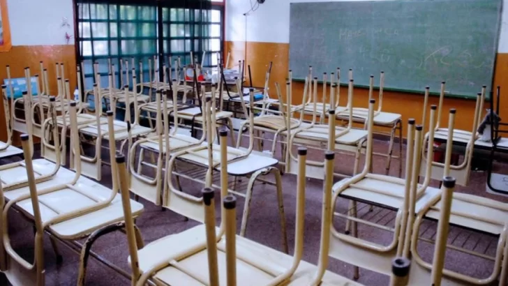 Para el Ministro de Educación, “es difícil imaginar el regreso a clases luego del 12 de abril”