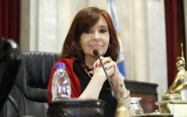 Sobreseyeron a Cristina Kirchner en causa derivada de los cuadernos