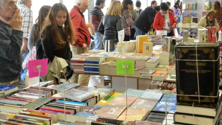 Culminan los talleres literarios para adultos mayores