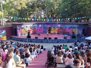 El parque se llenó de niñez y colores con el inicio de una nueva edición del Festival