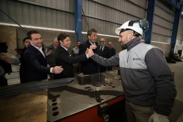 Kicillof y Massa recorrieron el Parque Industrial de Florencio Varela