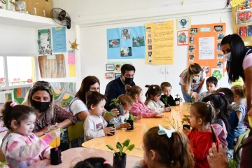 El Jardín Pichi Huinca trabaja en la separación de residuos y huerta