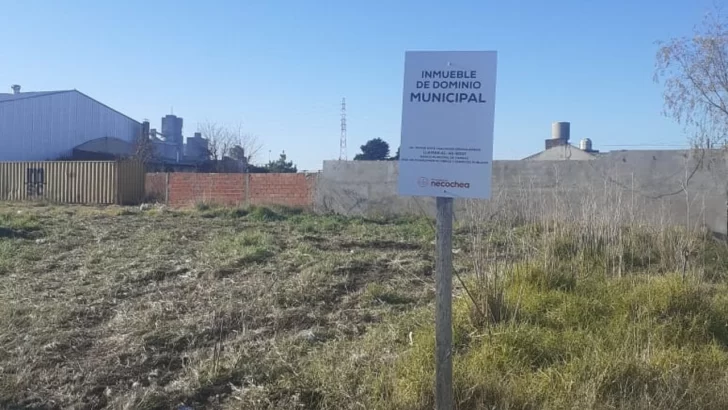 Intentan usurpar un terreno del municipio en la zona del puerto