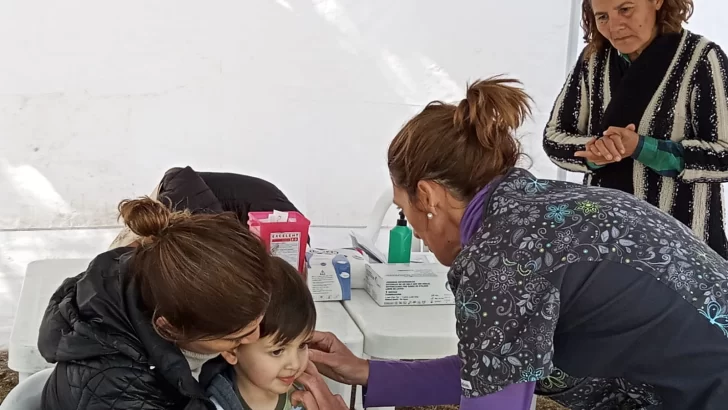 Campaña de Vacunación obligatoria en la plaza Dardo rocha