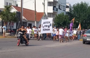 Piden justicia por Hernán Merlo