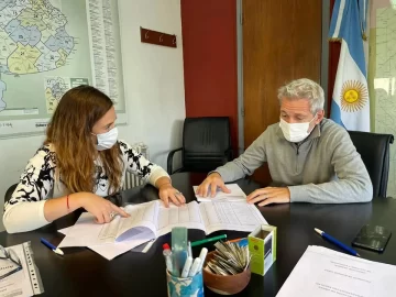 Gestiones por las aulas de la secundaria 5 y por la escuela de Santamarina