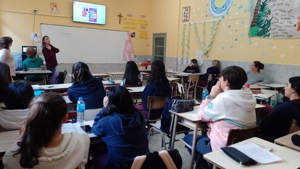 “Humanos en verdad, humanidad sin descarte” proyecto de alumnos de 6° año