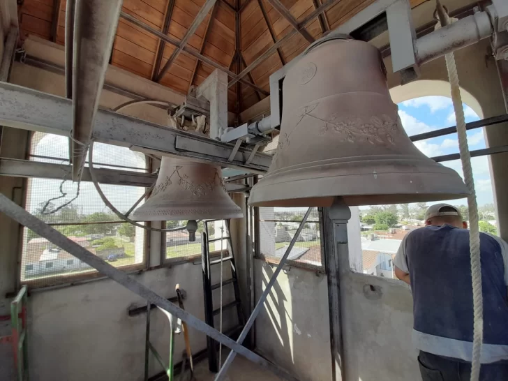 Esta Navidad, volvieron a sonar las campanas de la parroquia San Cayetano