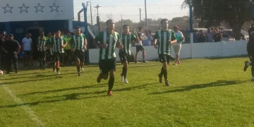 Le quitaron los puntos a Rivadavia y Estación trepó a la punta