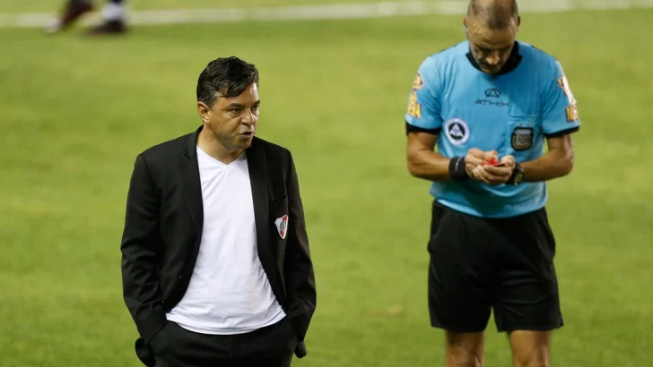 River – Independiente: el equipo de Gallardo, que fue expulsado, perdió 2-0 y quedó afuera de la final