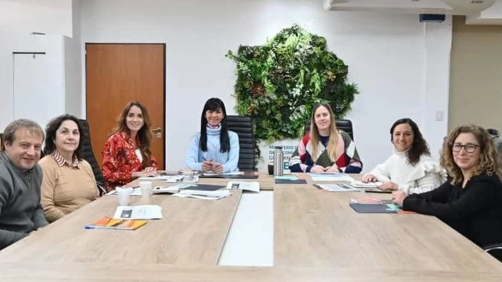 Reunión de Andrea Cáceres con representantes de Unicef