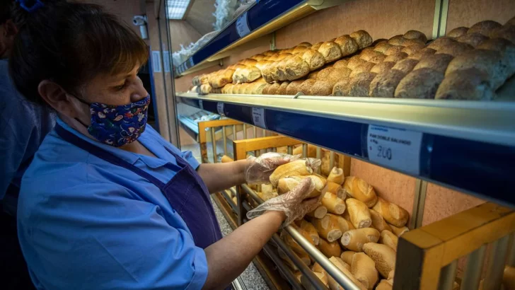 Guerra en Ucrania: panaderos argentinos alertan que se suspendió la venta de harina