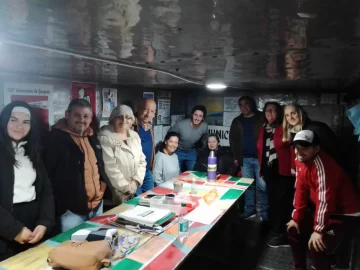 Damián Unibaso se reunió con Autonomistas de Quequén