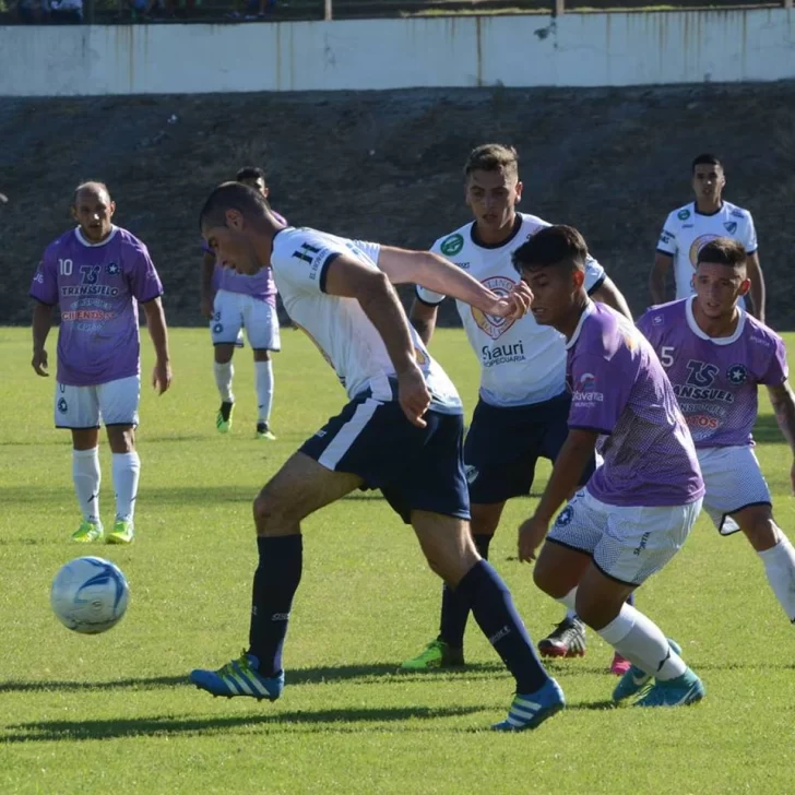 Por el Regional Federal Independiente (SC) espera en su casa a Huracán de Saladillo