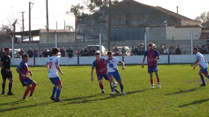 Con tres partidos se completa la fecha del fútbol local