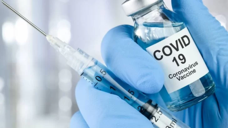 No descartan incluir la vacuna contra el Covid en el calendario obligatorio