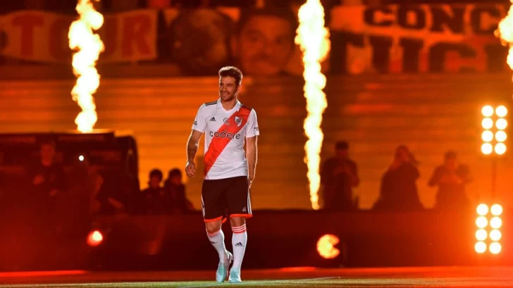 Multitudinaria despedida del fútbol de Ponzio