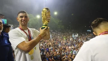 El ‘Dibu’ Martínez será homenajeado en la playa Las Toscas de Mar del Plata