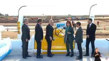 Fernández, Cristina y Massa inauguran el gasoducto Néstor Kirchner