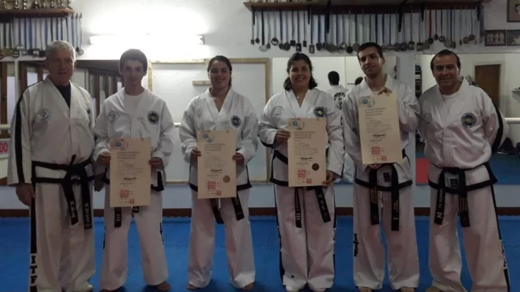 Mesa de examen, Máster Class y Entrega de Certificados para el taekwon-do
