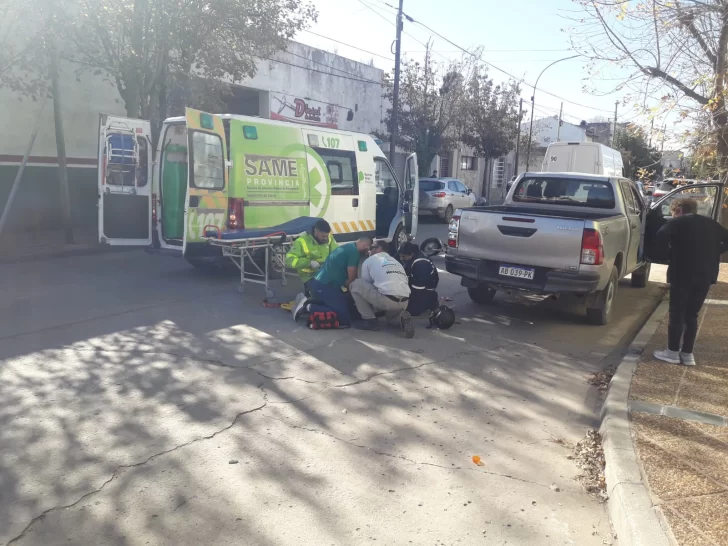 Choque en 61 y 48. Un motociclista resultó herido