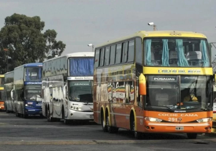 Se trabajará en un nuevo reglamento para los micros de dos pisos